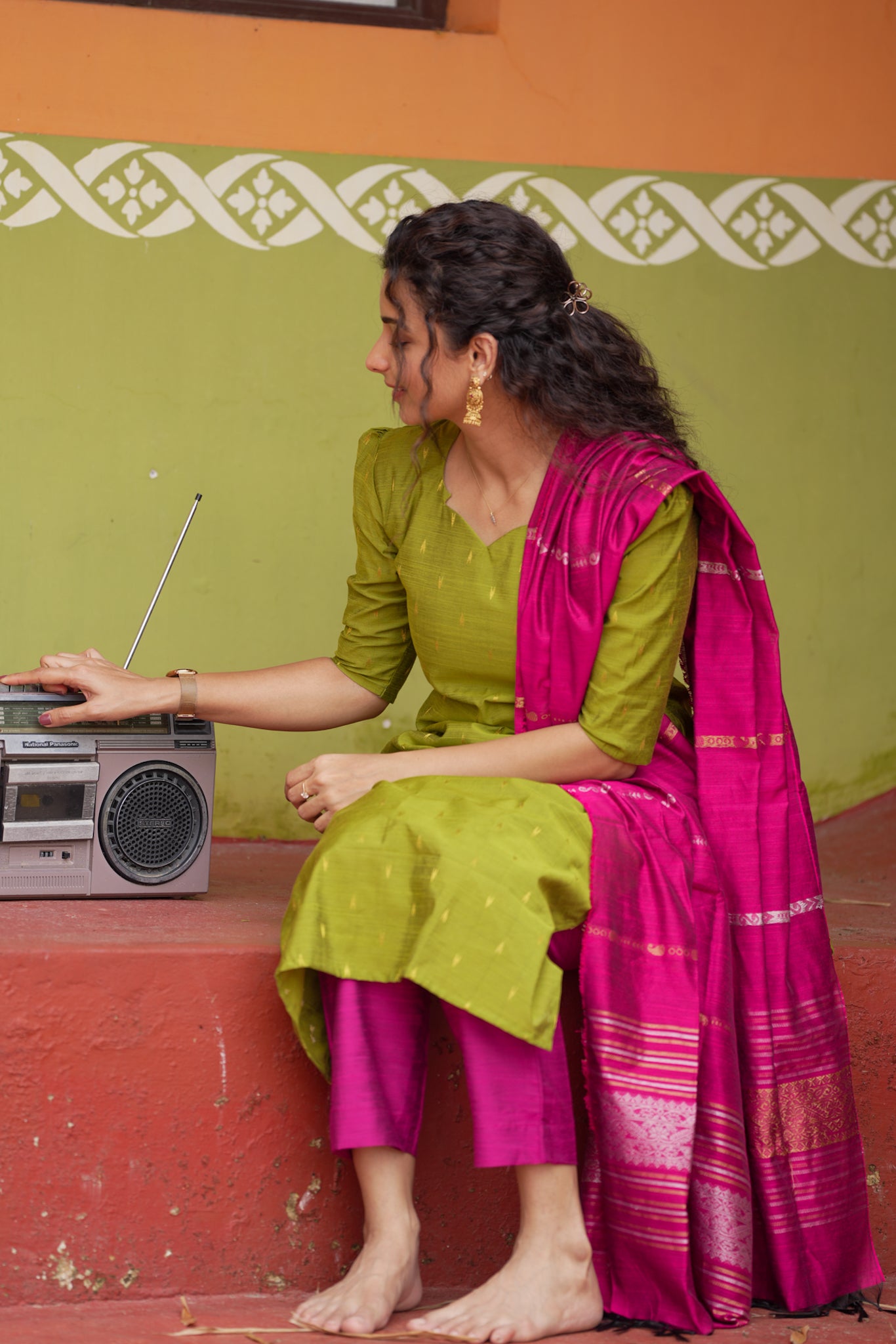 Parrot Green & Rani Pink Slub Cotton Silk Suit