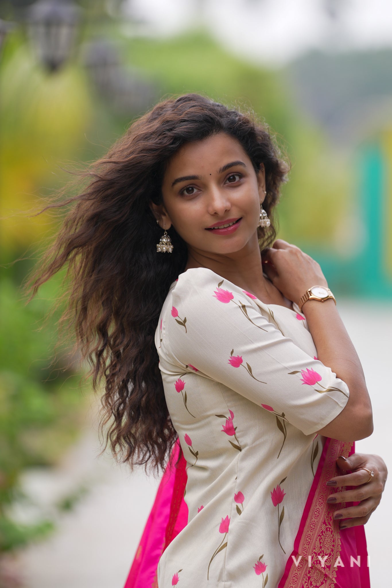 Niraa Linen Zari Salwar set - Digital Print