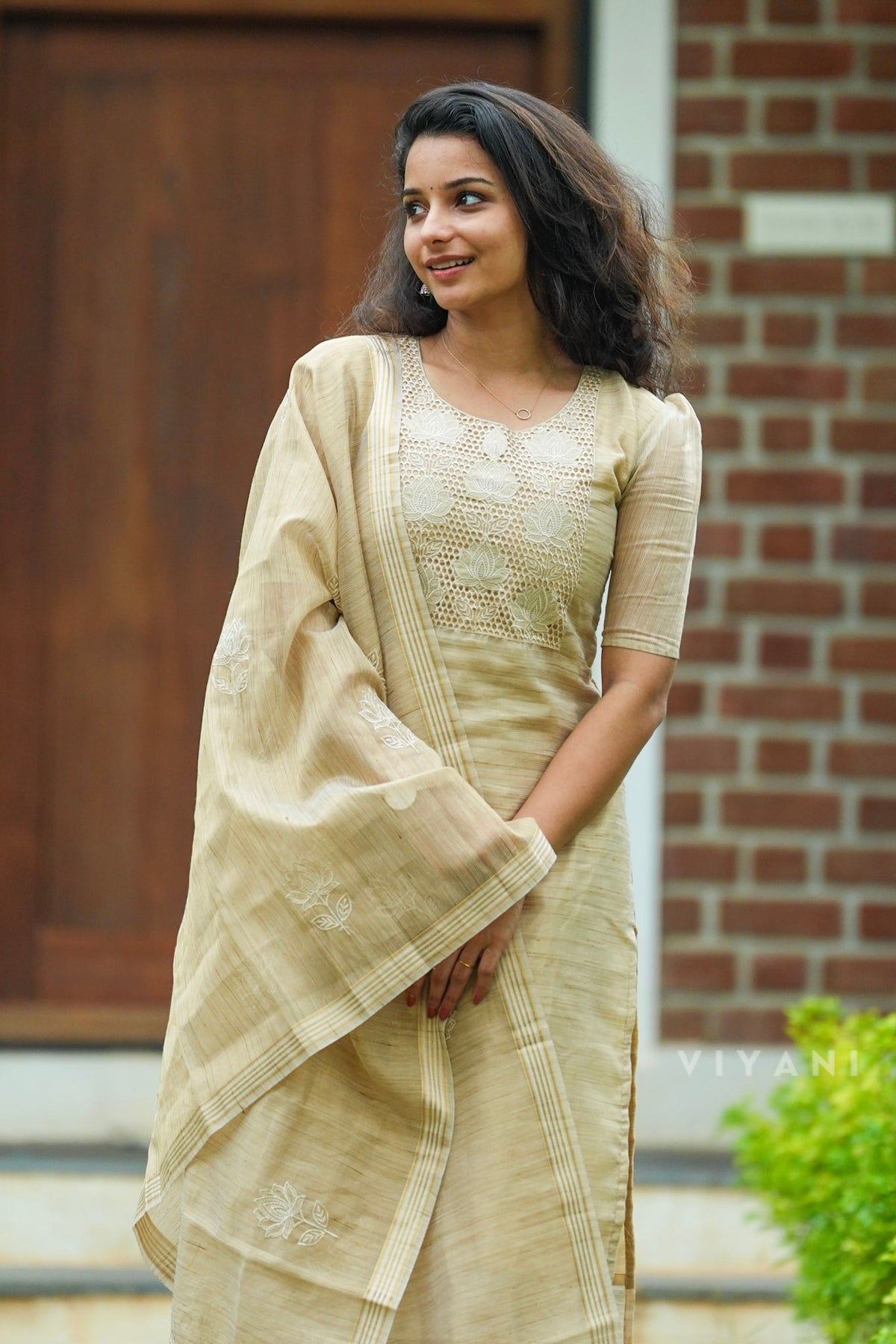 Aura Lotus - Beige Chanderi 3 Piece Set