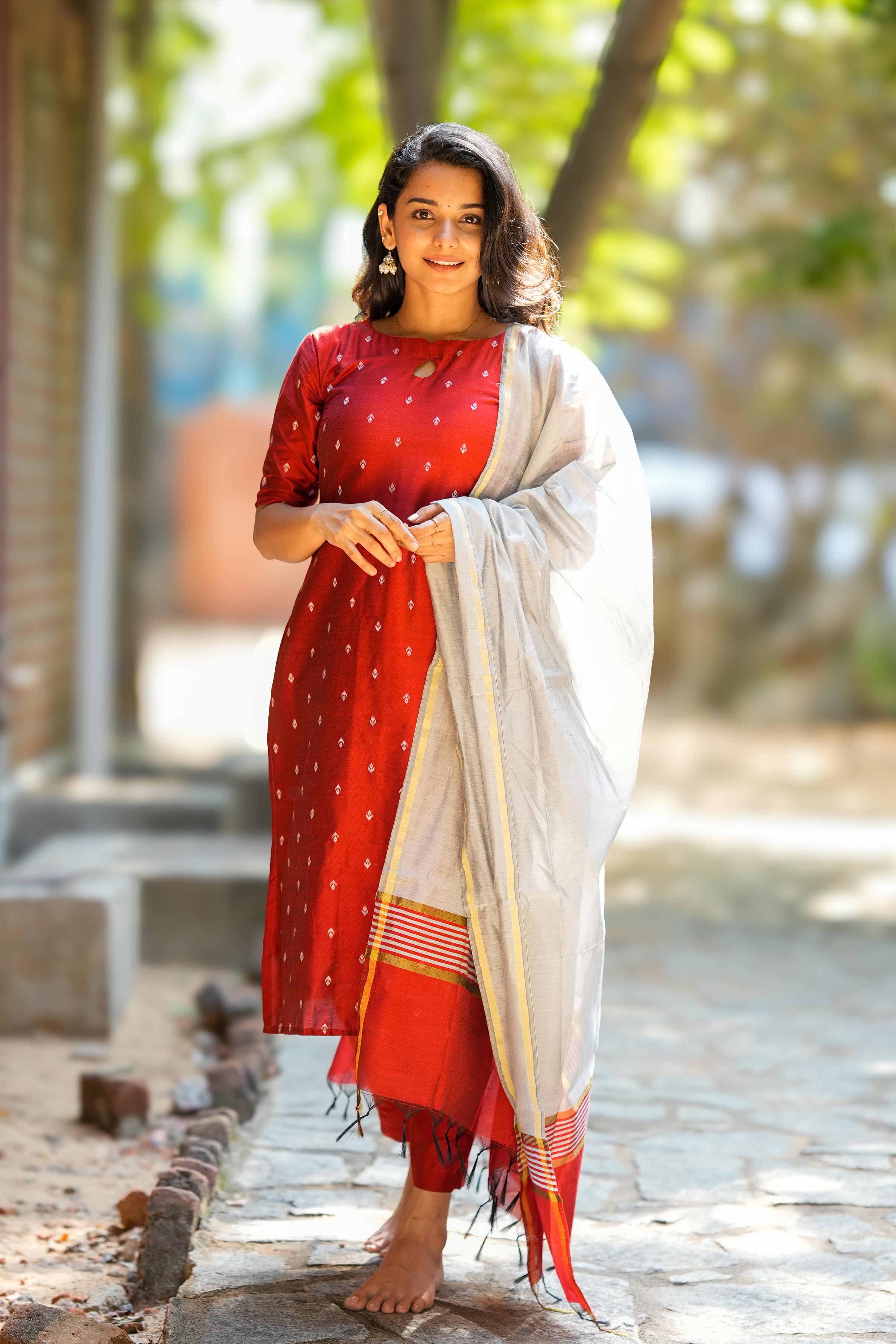Cherry Red 3 Piece Set - Semi Silk Cotton