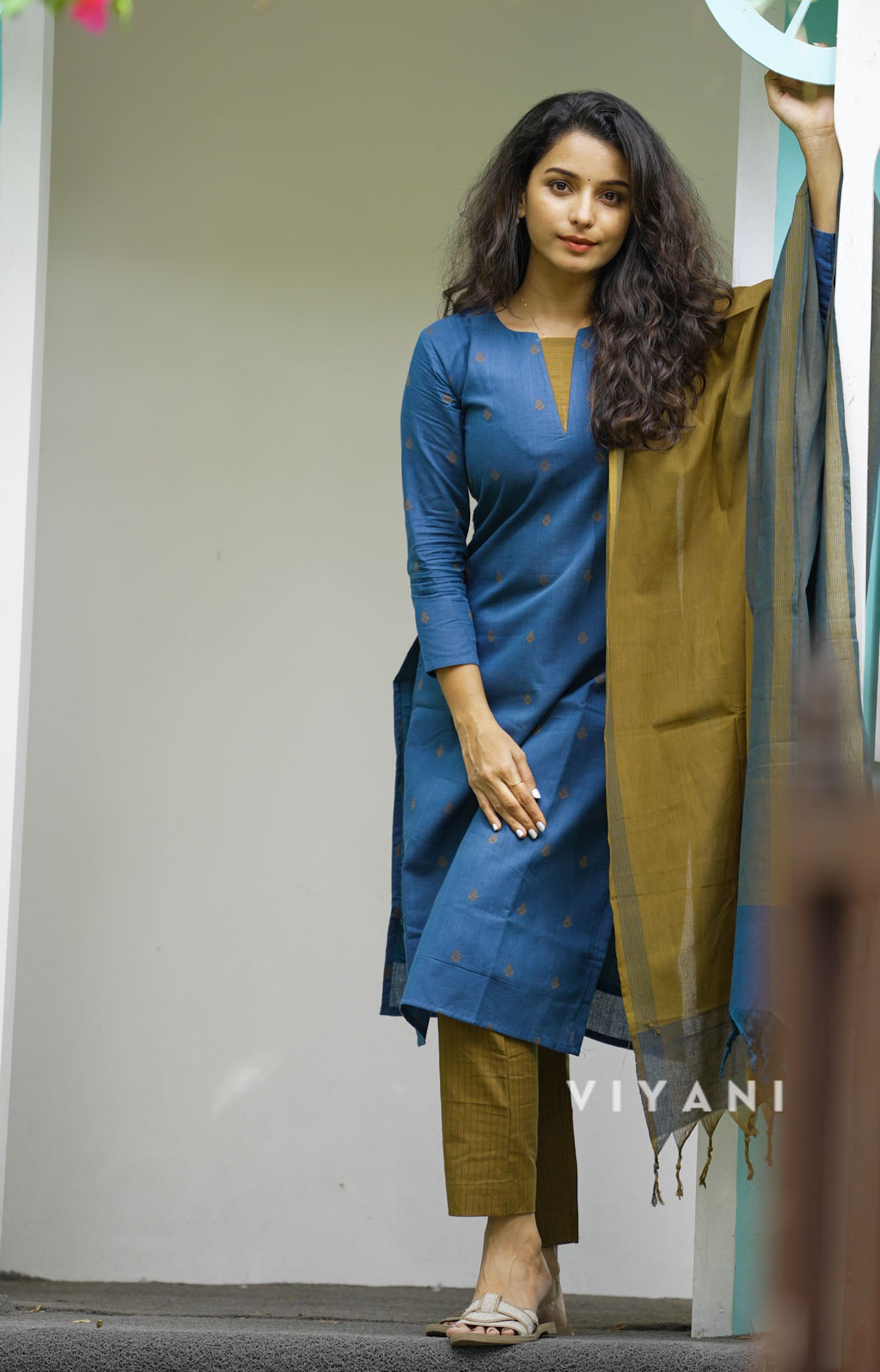 Azure Weave - Classic Blue Handloom Cotton 3 Piece Set