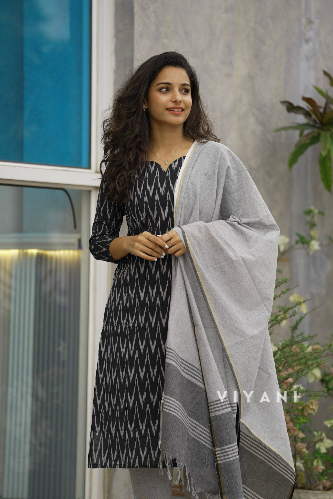 Ikat Reverie - Black Ikat Cotton 3 Piece Set